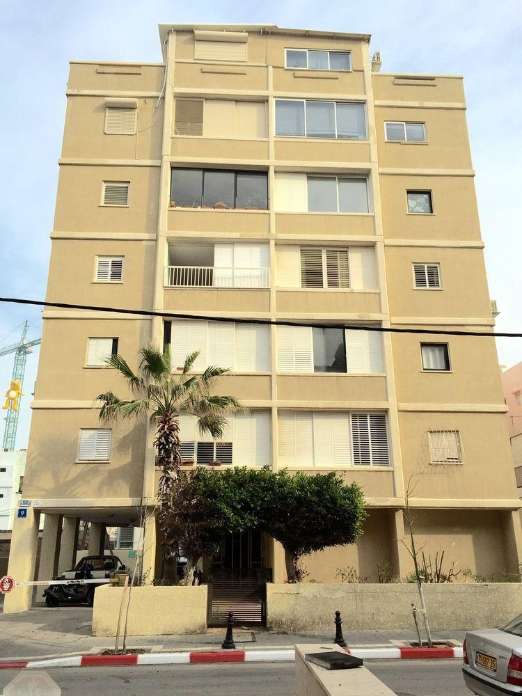 Apartment Sea