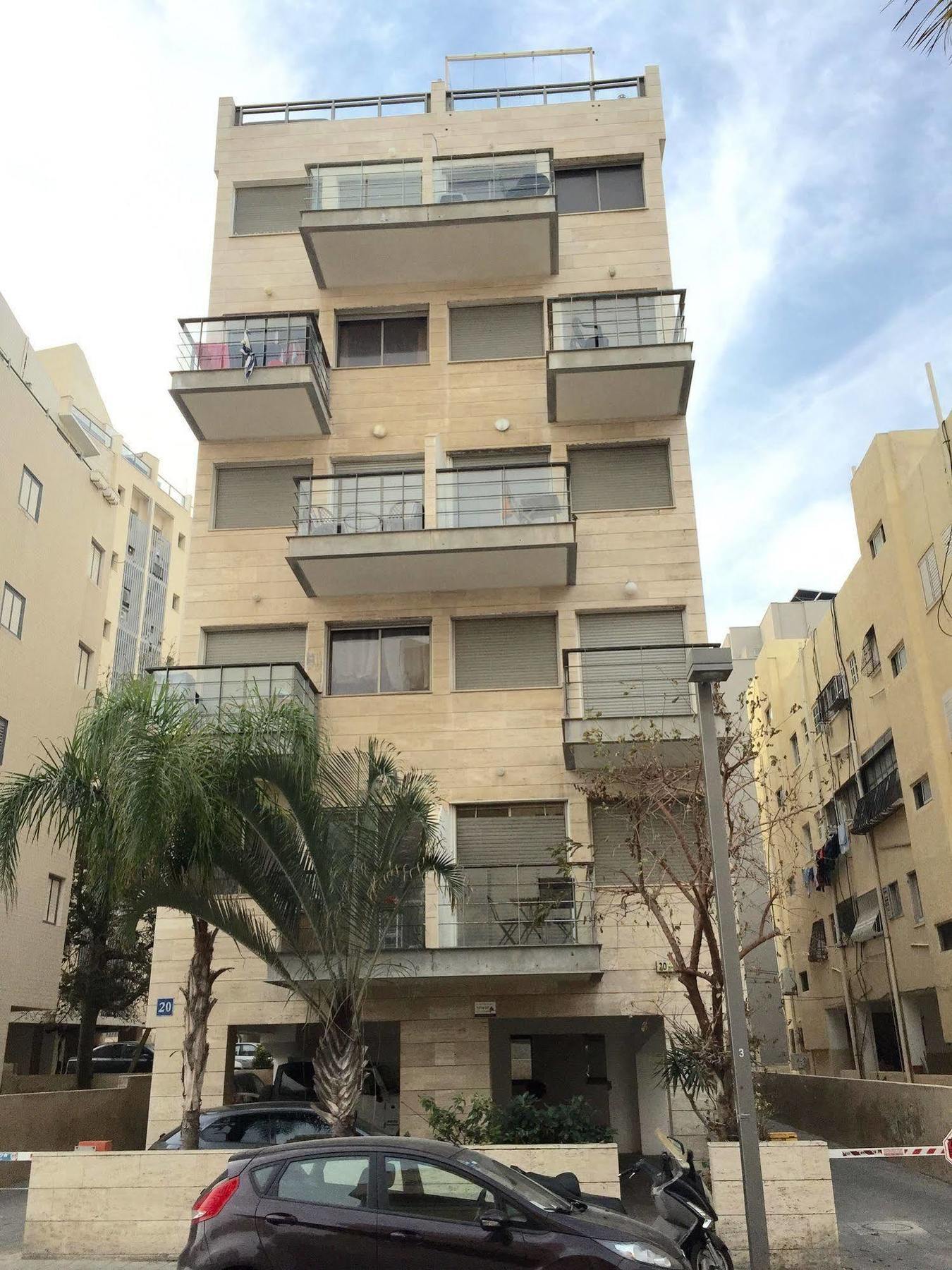 Sea Apartment